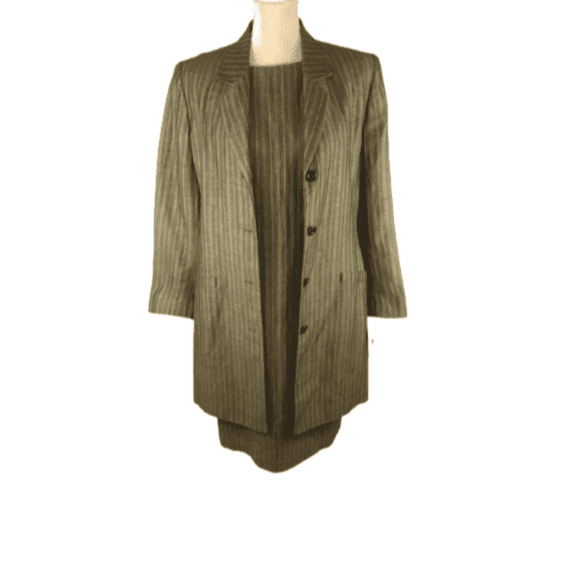 Liz Claiborne women's brown 2pc suit size 10 - Picture 1 of 7